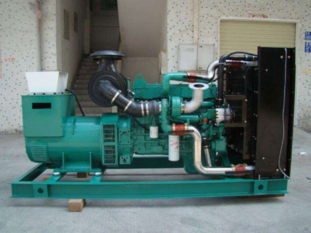 永州1100kw康明斯柴油发电机组图片 永州1100kw康明斯柴油发电机组图片